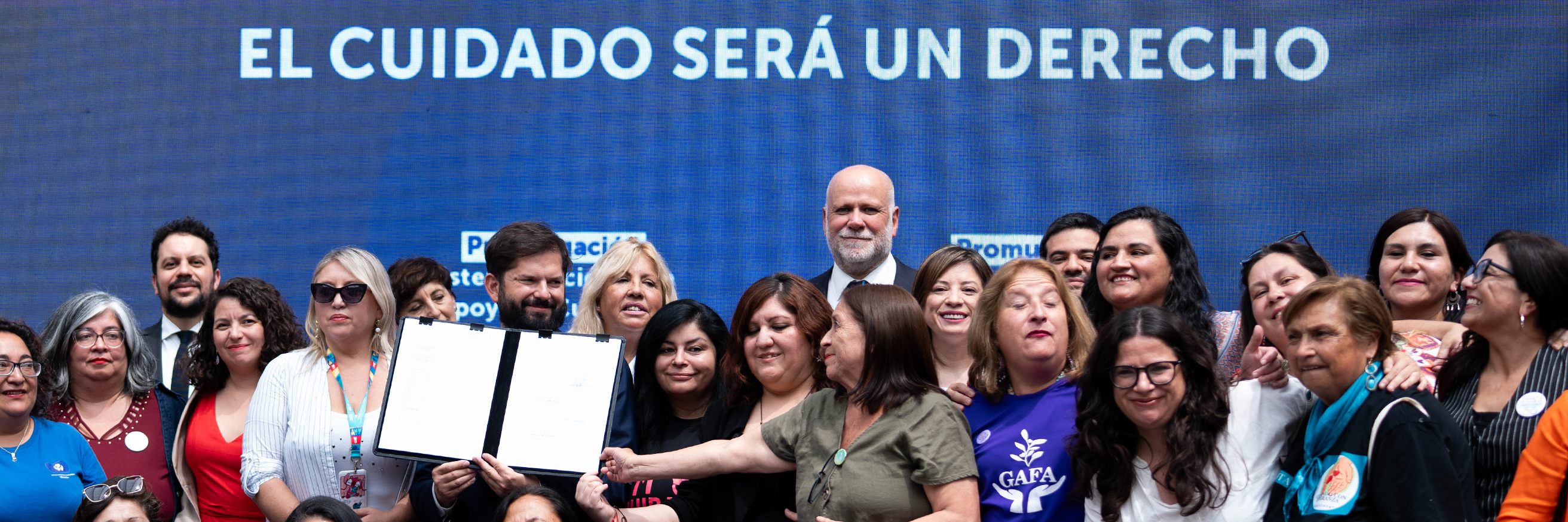 Chile Promulgates 'Chile Cuida' Law Following Civil Society Advocacy on the Right to Care